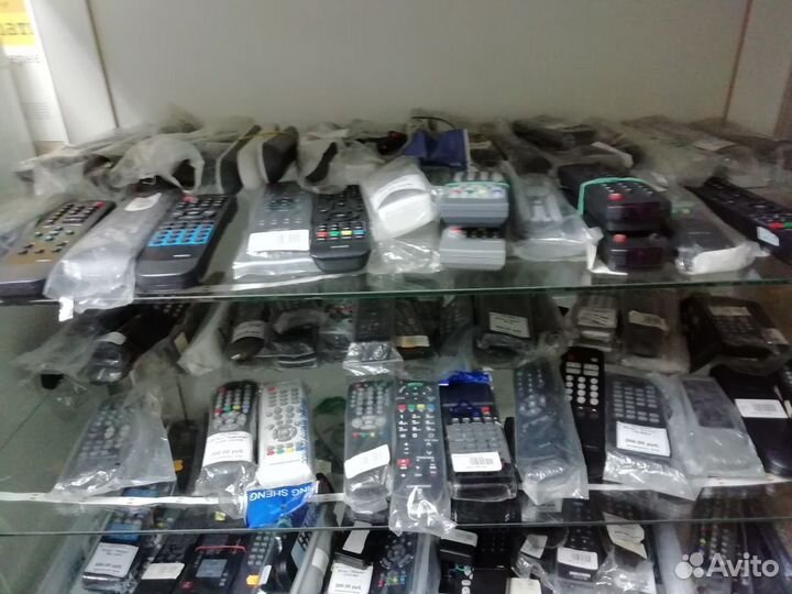 Большой выбор пультов для тв