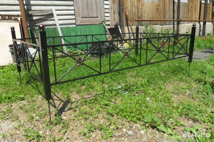 Оградка кованная