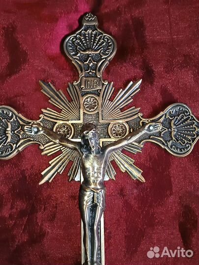 Распятие Крест