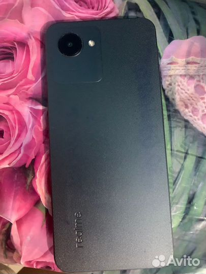 Телефон Realme