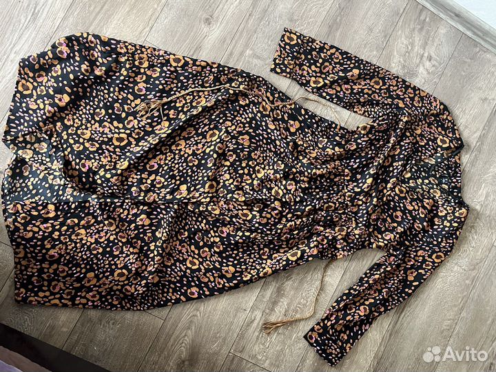 Платье с леопардовым принтом