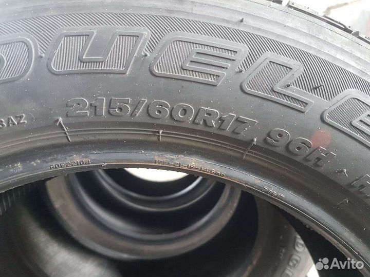 Bridgestone Dueler M/T 215/60 R17