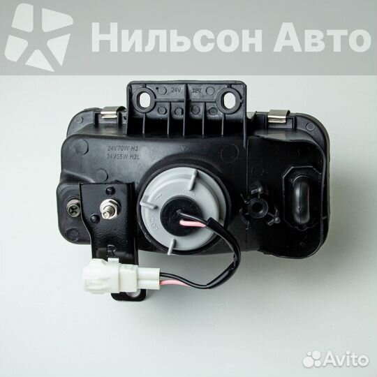 Туманка isuzu giga с 2003 г правая, zevs