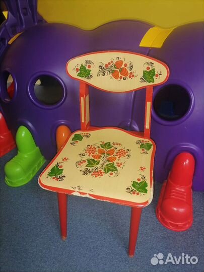 Столы и стулья бу детские, хохлома