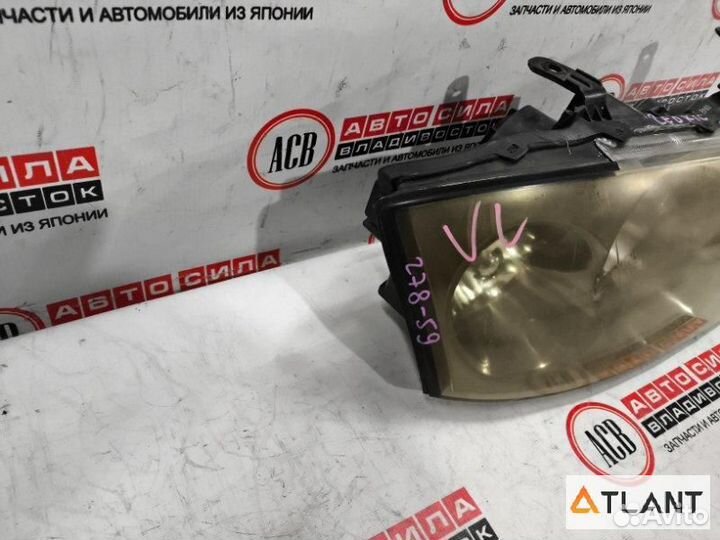 Фара правая nissan cedric