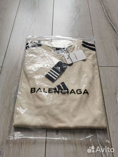 Футболка Adidas Balenciaga премиум