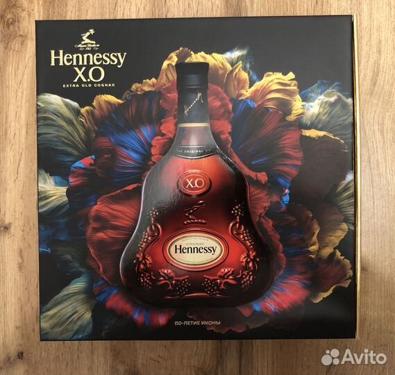 Коробка Hennessy