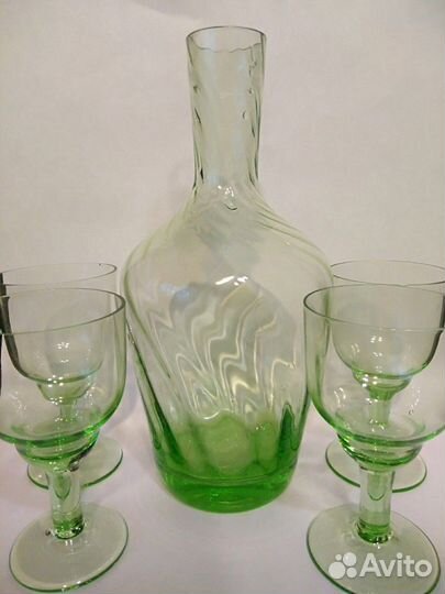 Графин и бокалы