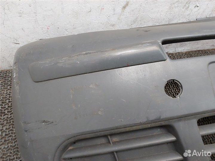 Бампер Renault Trafic, 2004