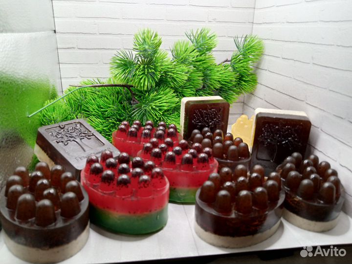 Мыло ручной работы с люфой