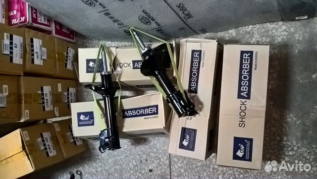 Амортизатор задний передний левый правый Spectra