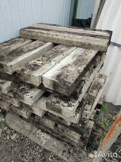 Бордюр тротуарный садовый бу