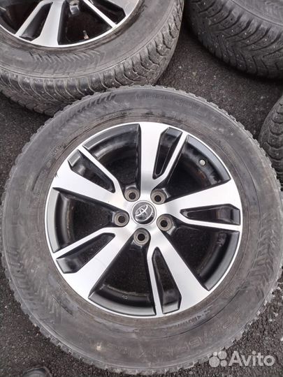 Toyota Rav4 225/65R17 (XA40)