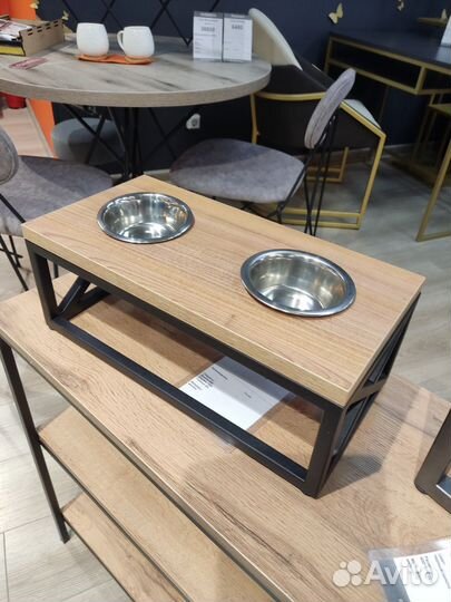 Подставка для мисок собак или кошек