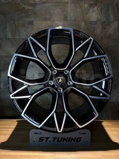 Новые кованые диски Kahn для Lamborghini Urus R22