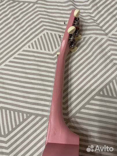 Укулеле с чехлом