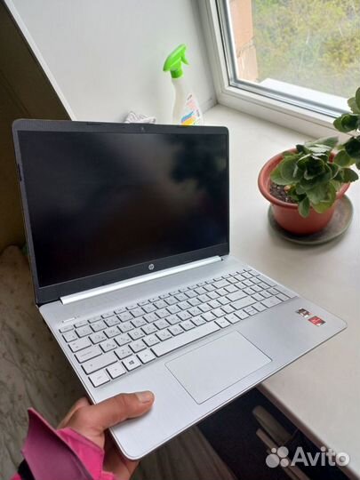 Ноутбук hp laptop 15s-eq1052ur