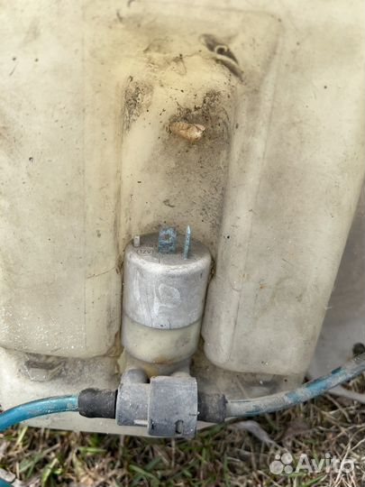 Бочек омывателя golf 2 / jetta 2