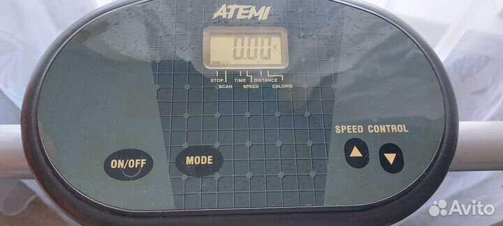 Электрическая беговая дорожка Atemi не рабочая