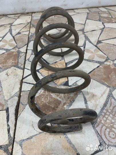 Пружина подвески задняя Mazda 6 седан 2.0 LF 2005