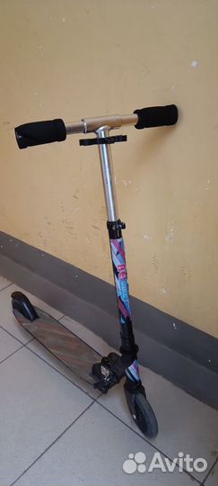 Самокат двухколесный