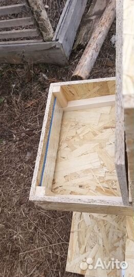 Гнездо для кур с яйцесборником