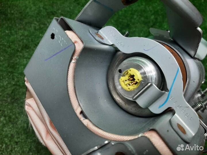 Подушка безопасности в торпедо Mazda 6 (GH) 2009