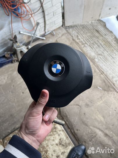 Руль в сборе бмв Е87