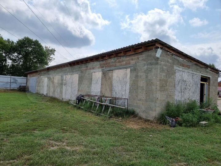 Склад, 700 м²