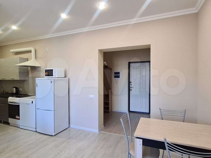 2-к. квартира, 50 м², 1/17 эт.