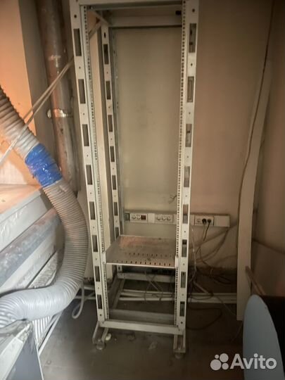 Стойка серверная