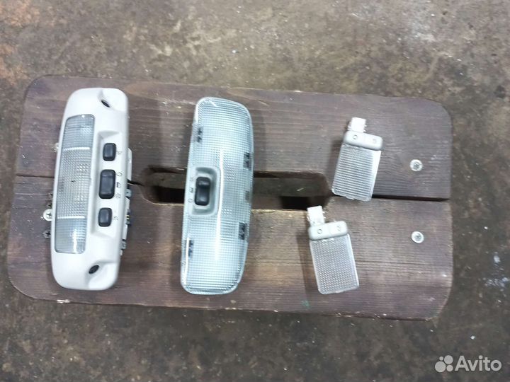 Форд фокус 2 плафон салона