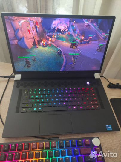 Игровой ноутбук Alienware x17 R2