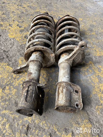 Стойки ваз 2114