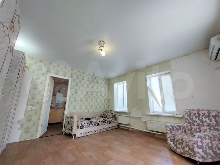 Дом 33 м² на участке 1,2 сот.