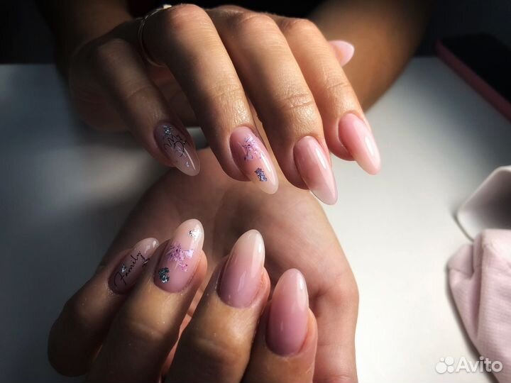 Мастер маникюра, стаж 8 лет Стерильно