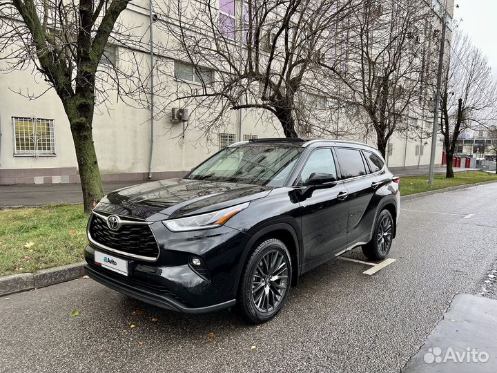 Toyota Highlander 3.5 AT, 2021, 27 705 км