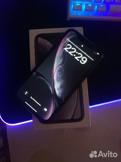 iPhone Xr, 64 ГБ