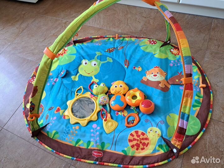 Развивающий коврик tiny love