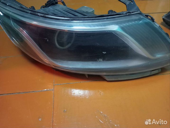 Фары ксенона линзовые Киа rio 3