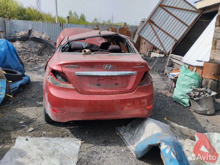 В разборе hyundai solaris 2012 год