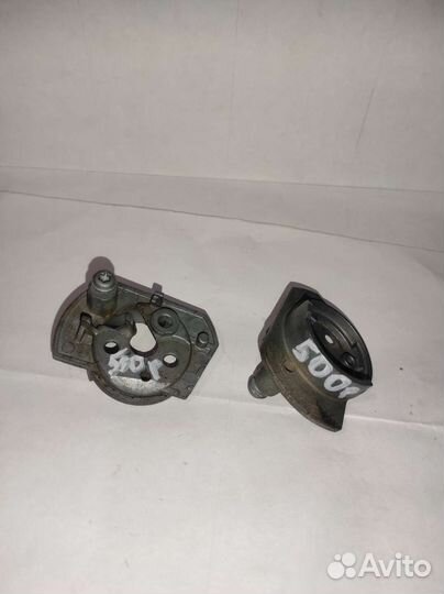 Электропривод регулировки зеркал Toyota