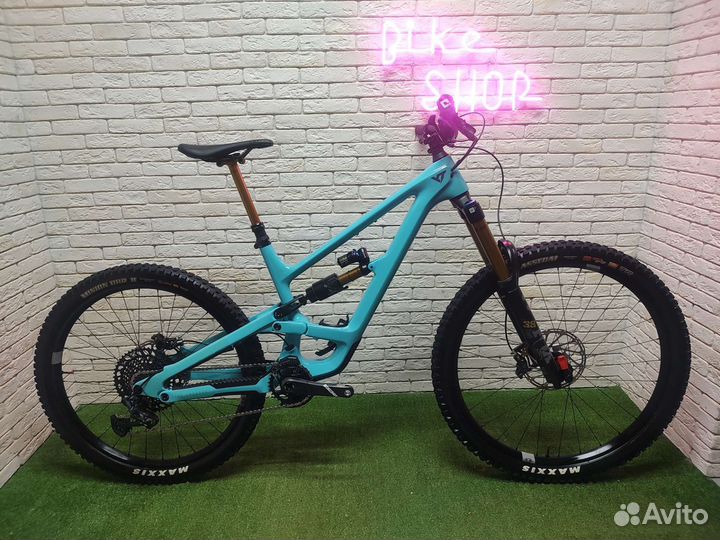 YT Capra 29 Core 4 MX 2023
