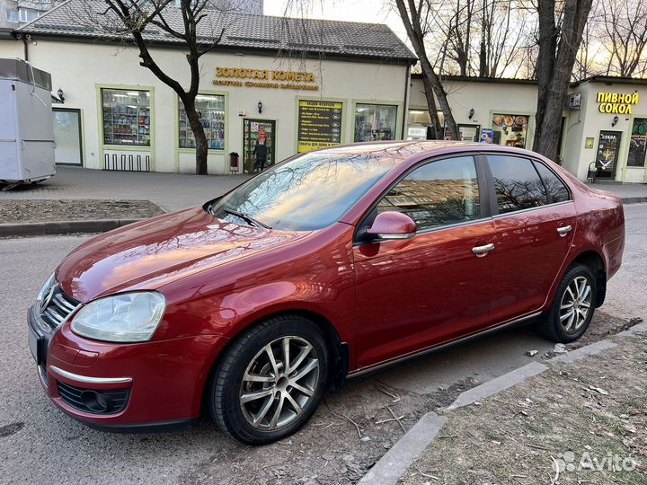 Volkswagen Jetta 1.6 AT, 2008, 295 547 км