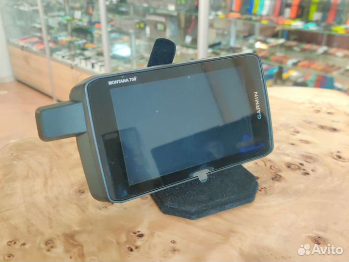 Навигатор Garmin Montana 700