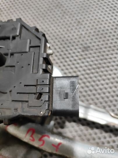 Трапеция дворников в сборе Volkswagen Passat B5+