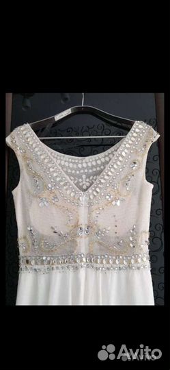 Платье вечернее белое 44 размер