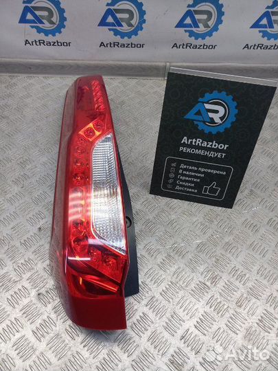 Фонарь задний левый Nissan X-Trail T31 2.0 MR20DE