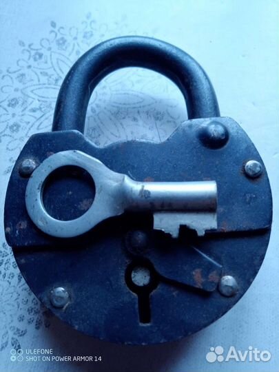 Замок навесной