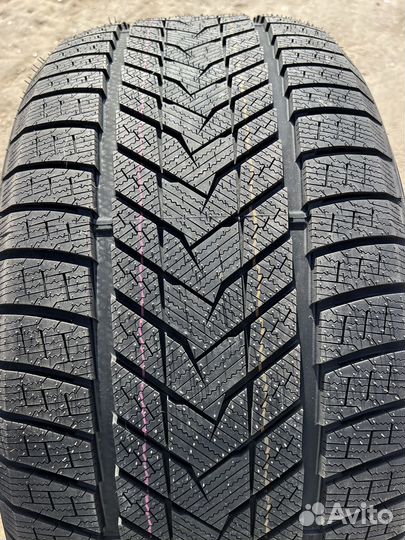 iLink SnowGripper II 255/55 R20 120T